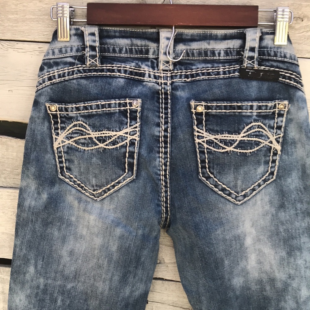 Cowgirl Tuff Co. OMG Acid Wash Bootcut Jeans - Picture 6 of 13